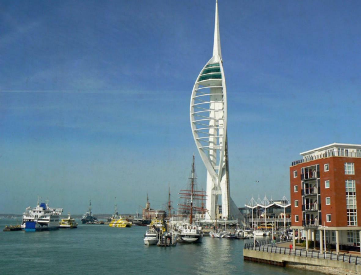 Gunwharf Apartment Portsmouth Kültér fotó